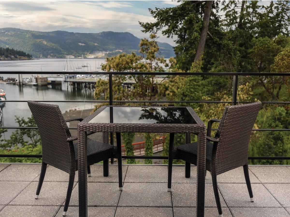 Brentwood Bay Resort & Spa Eksteriør billede