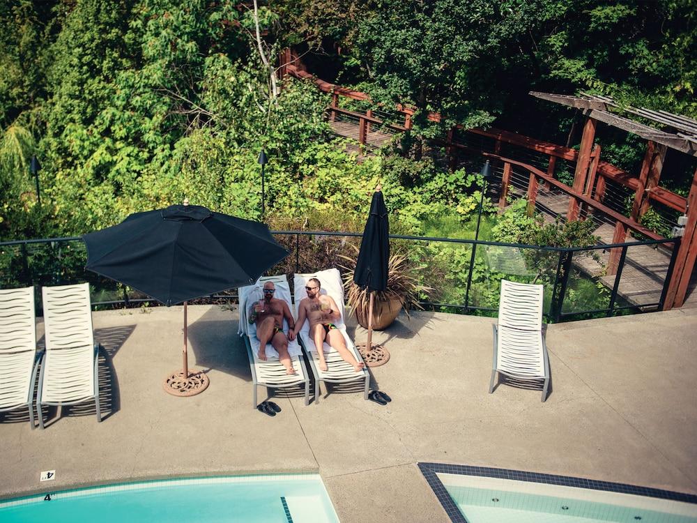 Brentwood Bay Resort & Spa Eksteriør billede