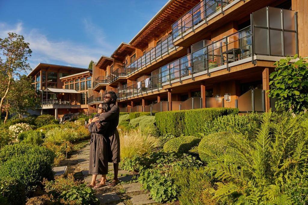 Brentwood Bay Resort & Spa Eksteriør billede